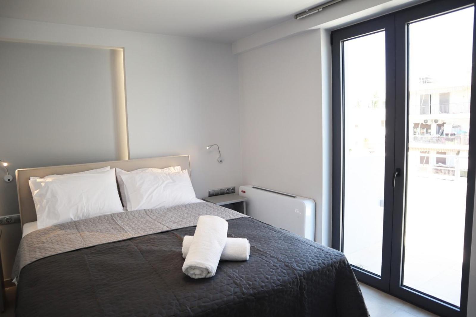 Golden 2 Apartment